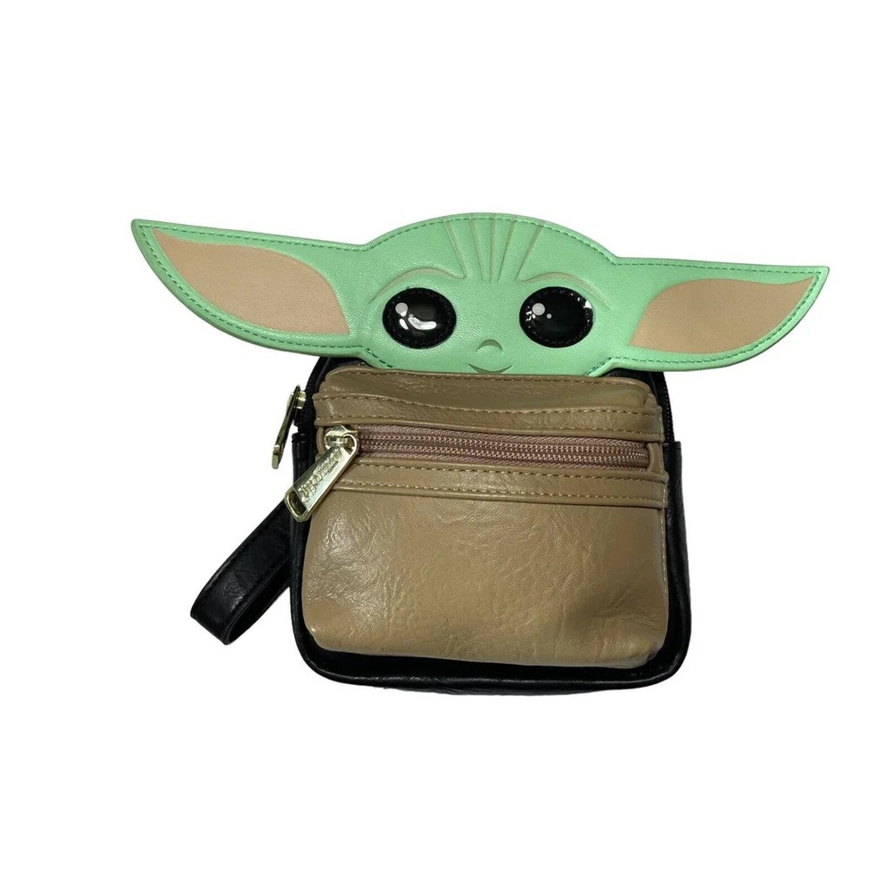 Disney Star Wars Loungefly The Child Mandalorian Baby Yoda Wristlet Belt Bag